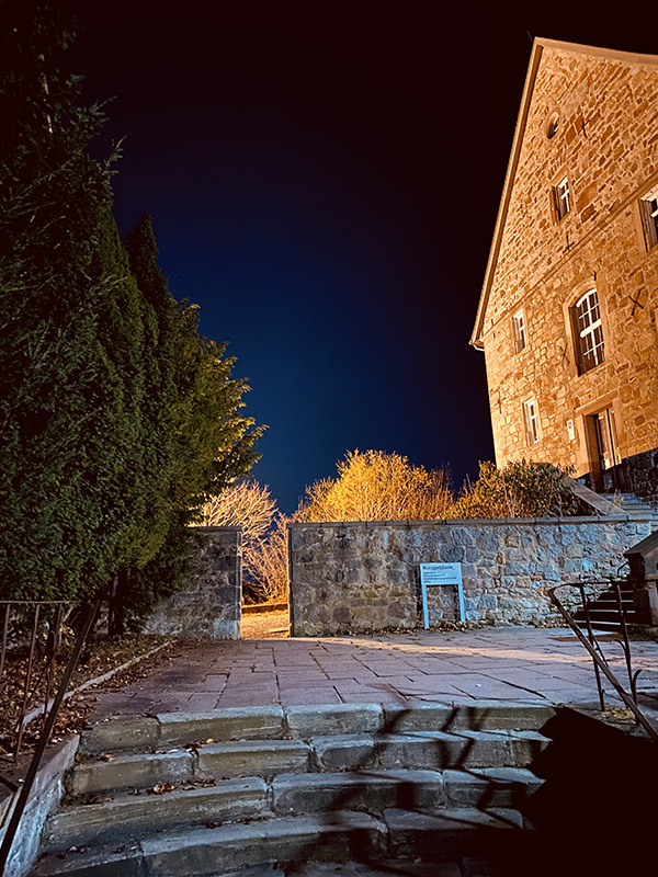 Burg Wolfhagen bei Nacht